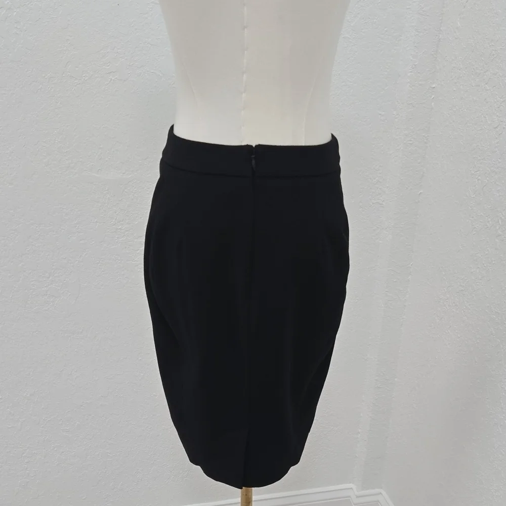 ❤️❤️❤️LOFT Black Ponte Pencil Skirt - Classic Fitted Silhouette - Picture 4 of 4